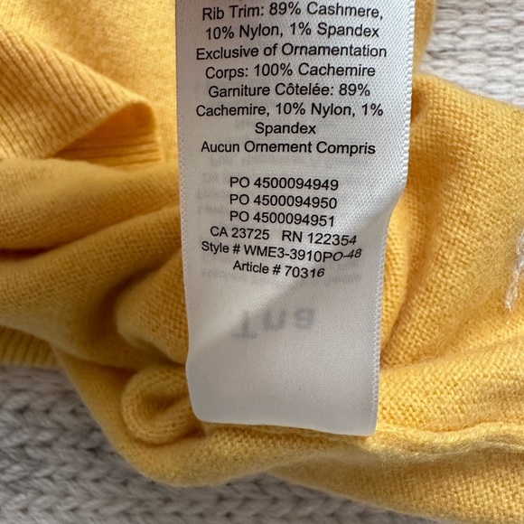 Aritzia TNA 100% Cashmere Crewneck in Yellow XXS - Picture 5 of 8